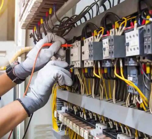 Wire Controlling Operator